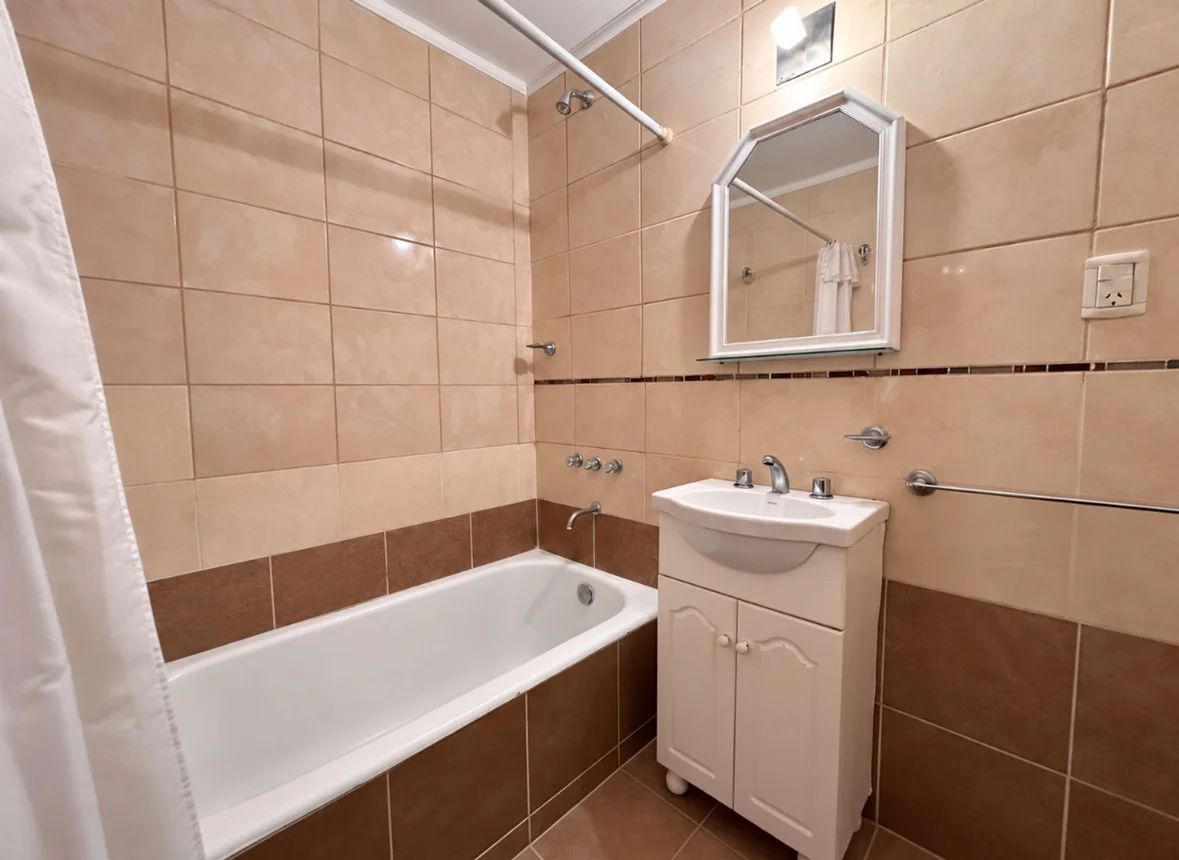 Departamento de 2 ambientes en venta en Retiro, Paraguay 1200, foto 4