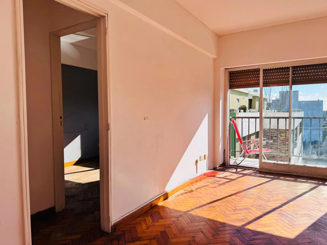 Departamento de 2 ambientes en venta en Bernal Este, Lebensohn 100, foto 3