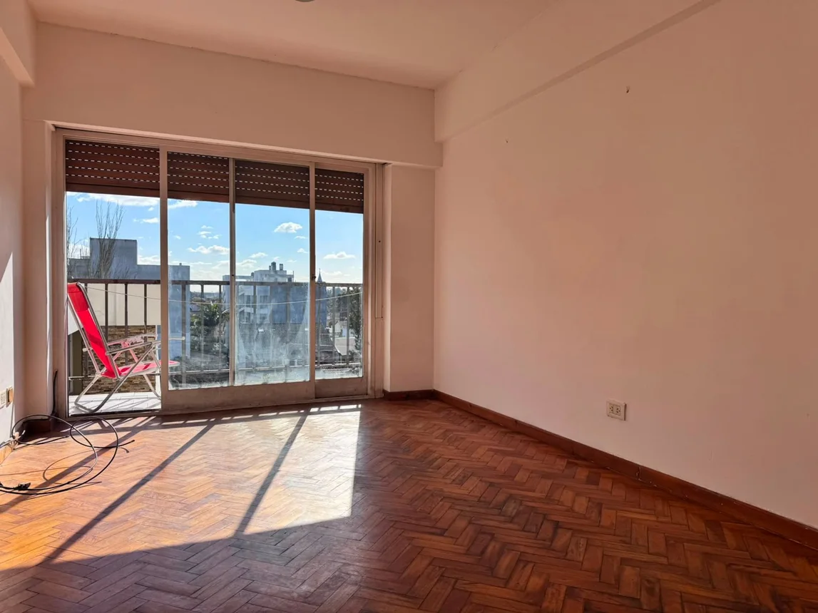Departamento de 2 ambientes en venta en Bernal Este, Lebensohn 100, foto 2