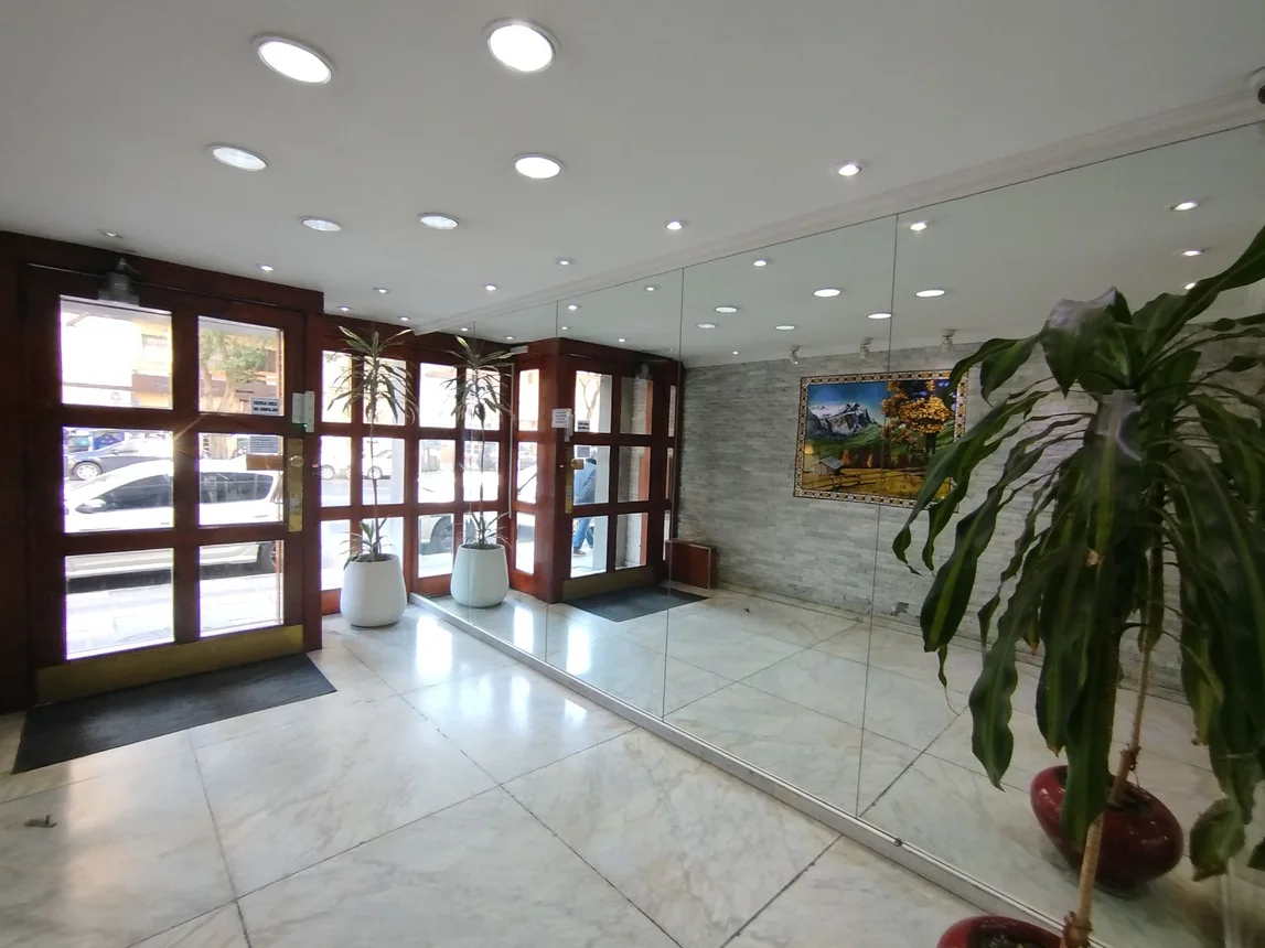 Departamento de 3 ambientes en venta en San Telmo, Avenida Independencia 600
