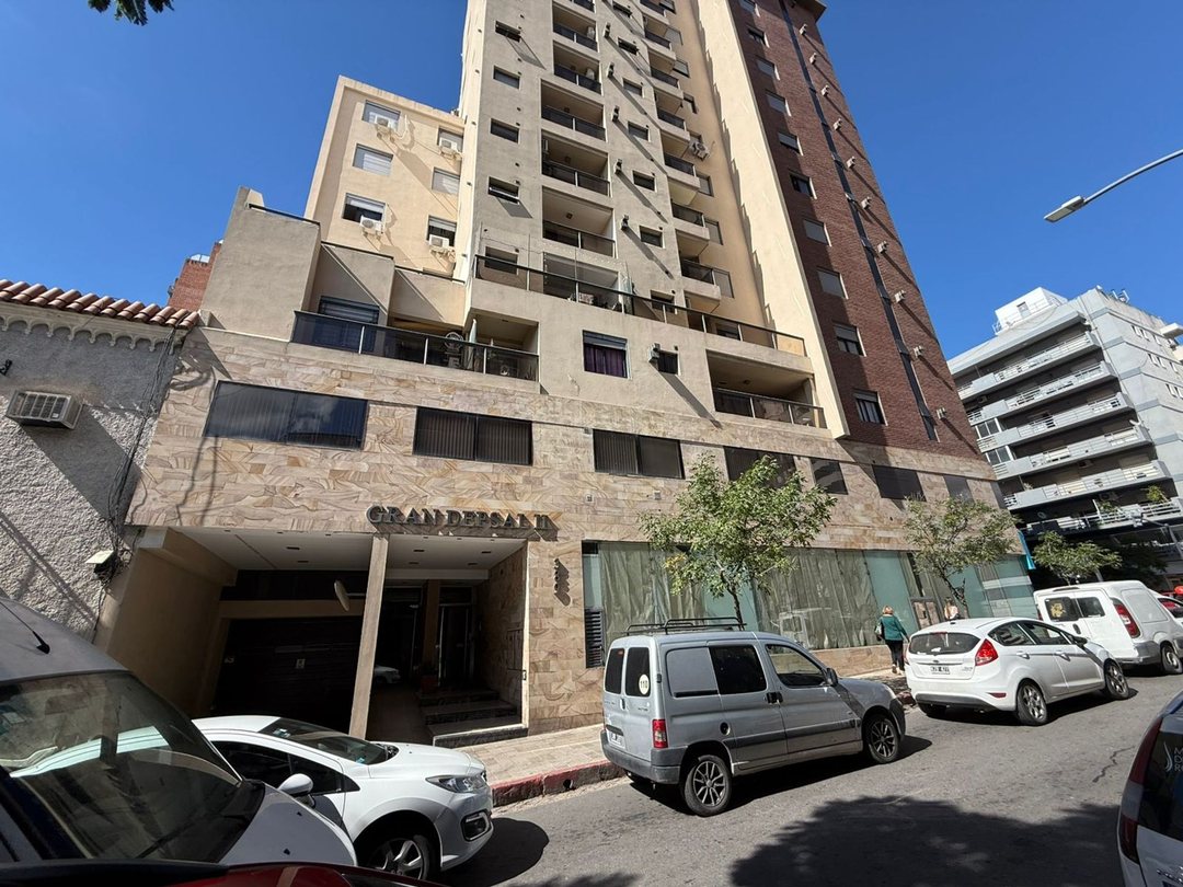 VENTA DEPARTAMENTO 1 DORMITORIO B CENTRO