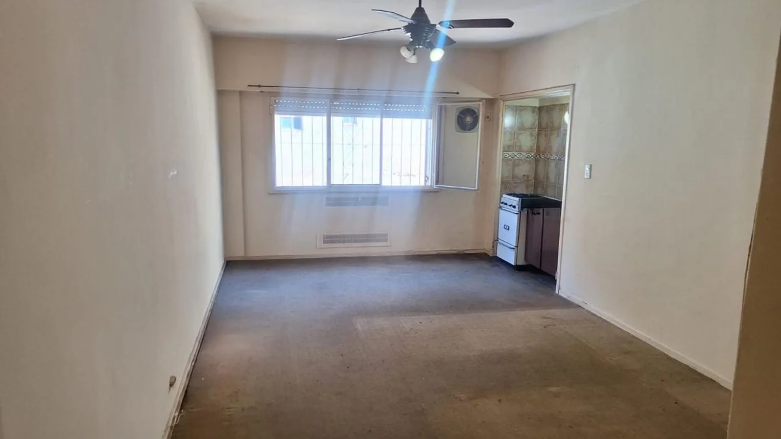 Monoambiente en venta en San Cristóbal, Sarandí 1400, foto 2