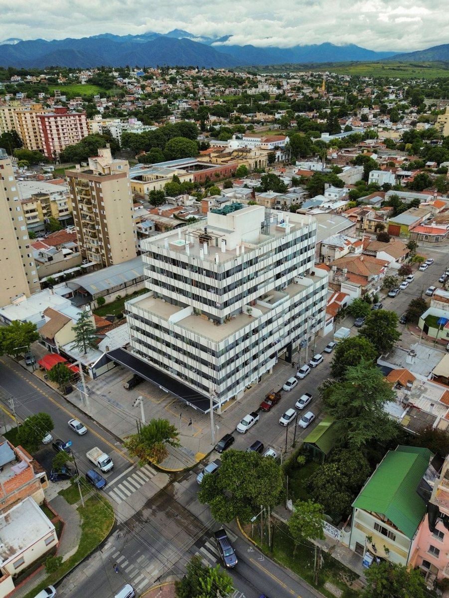 DEPARTAMENTO 1 DORM AMPLIO VENTA ACEPTA PERMUTA - foto 1