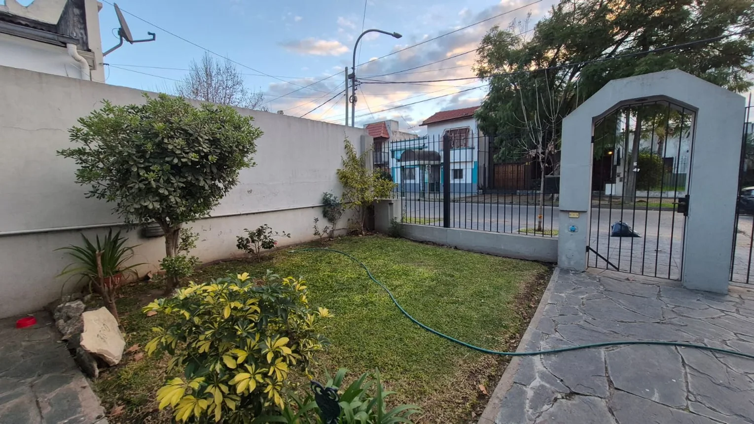 Casa en venta en Lanús Oeste, foto 3