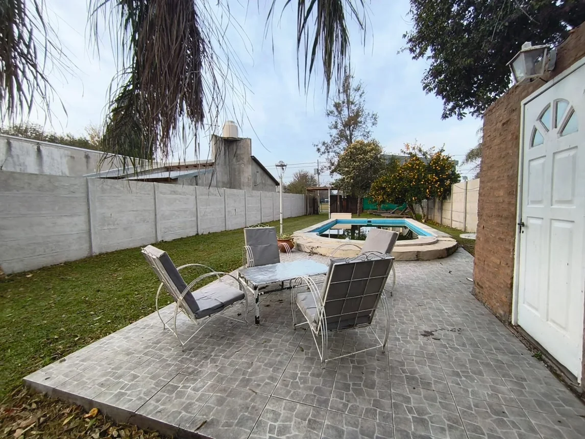 Casa de 4 ambientes en venta en Funes, Florencio Varela 1700, foto 4