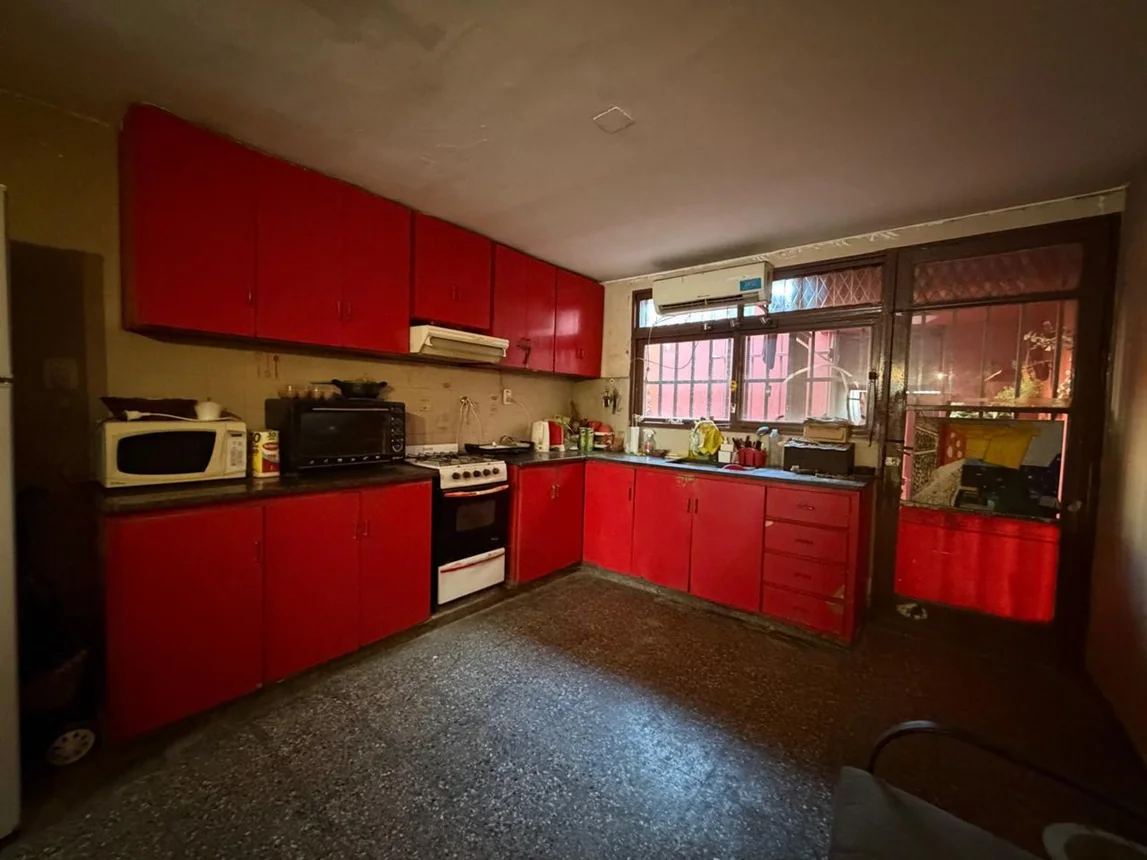 Casa de 5 ambientes en venta en Guaymallén, Silvano Rodríguez 5700, foto 4