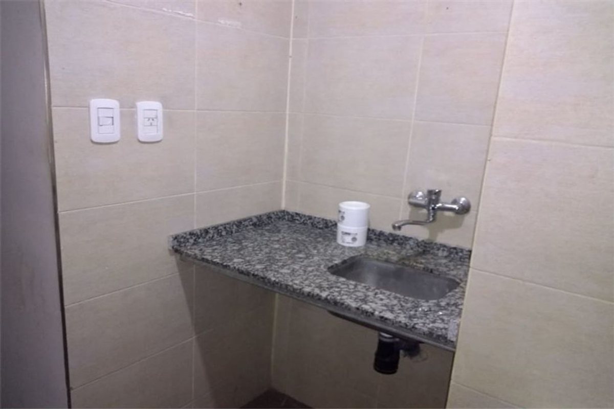 Foto 9 — Local Comercial en Venta – Centro de Monte Grande