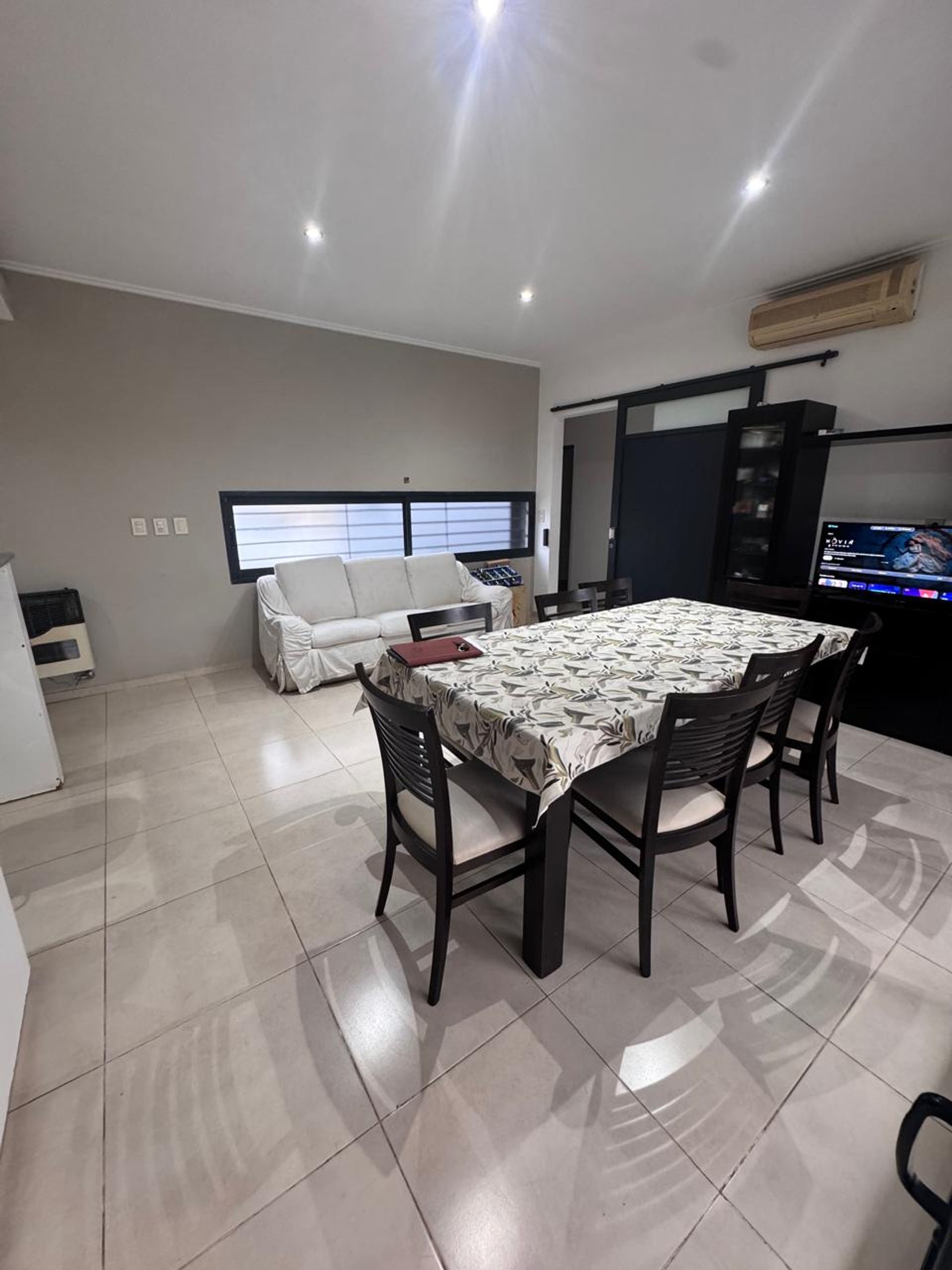 VENTA Casa 2 dormitorios con proyección - foto 3