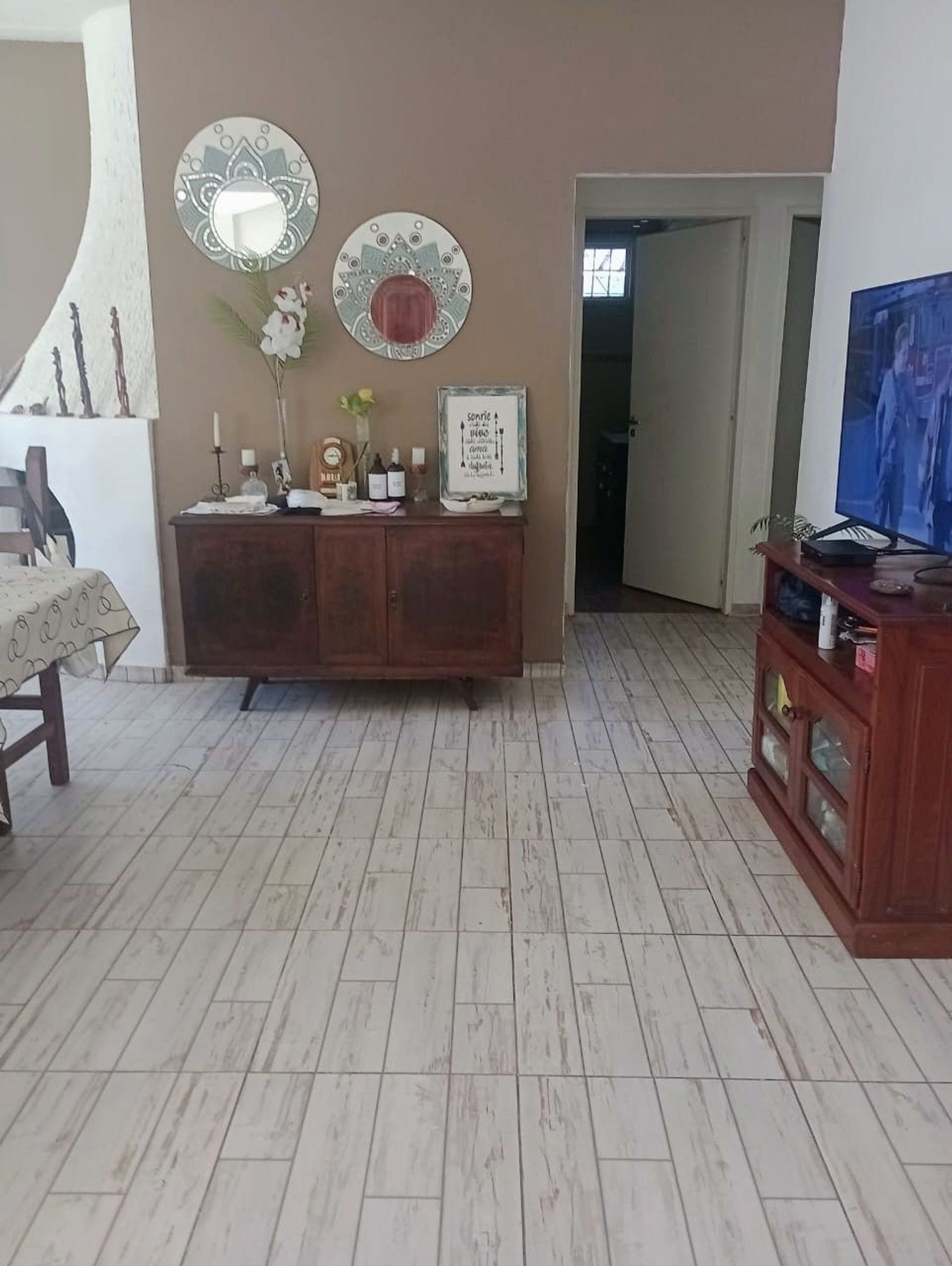 Foto 4 — VENTA CASA QUINTA PARQUE GORRITI 6 AMB PILETA