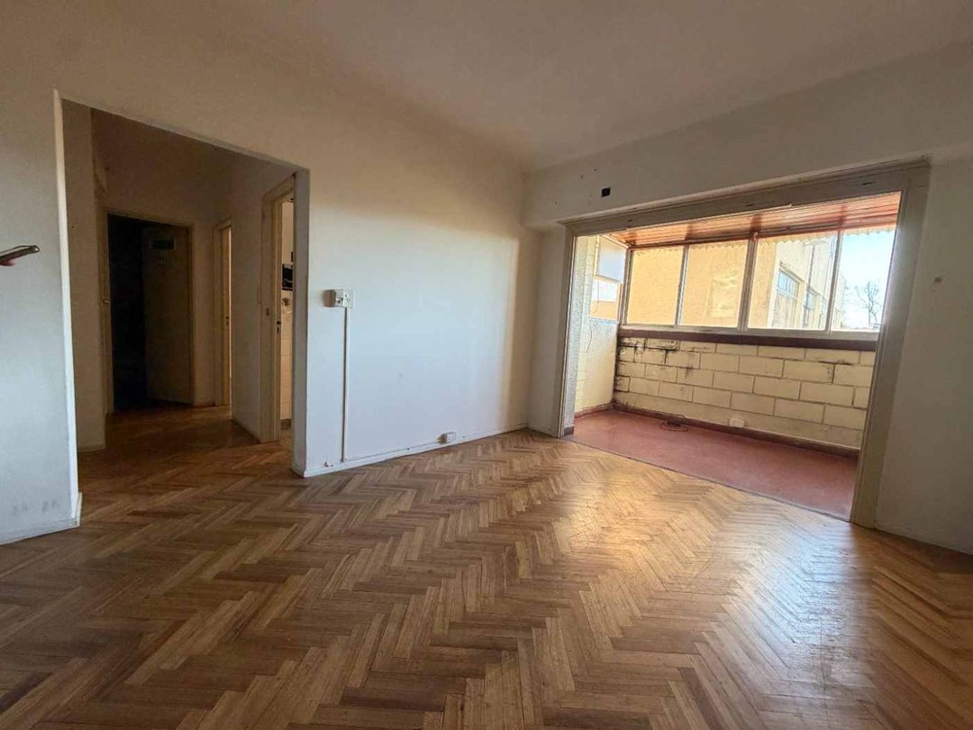 VENTA DEPARTAMENTO 2 AMBIENTES MARTINEZ CENTRO
