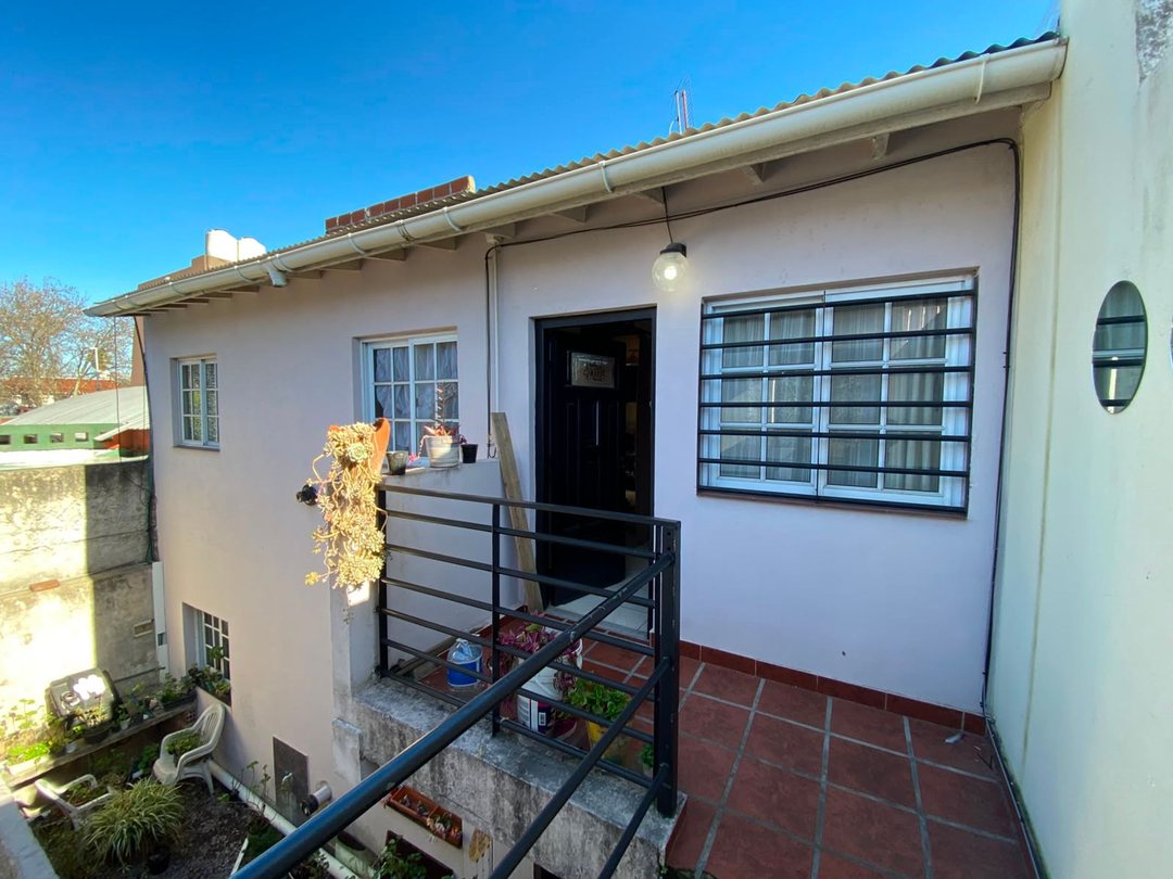 DEPARTAMENTO 2 AMBIENTES EN VENTA LOMAS ESTE