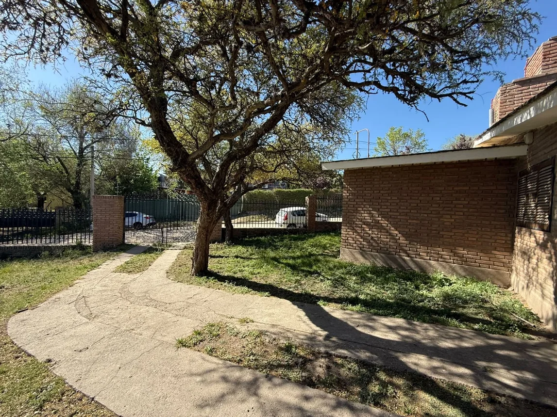Casa de 3 ambientes en venta en Villa Carlos Paz, Díaz Colodrero 100, foto 2