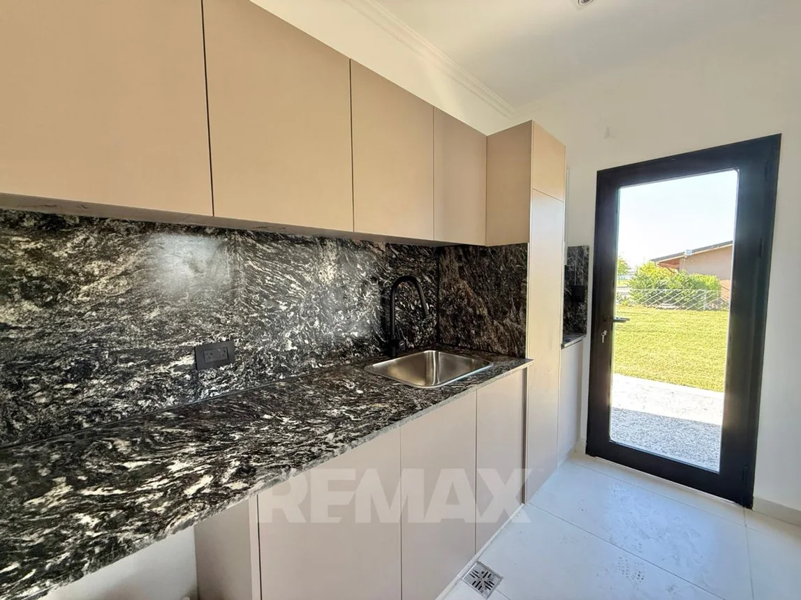 Casa de 6 ambientes en venta en Presidente Derqui, Leandro Niceforo Alem 3300, foto 5