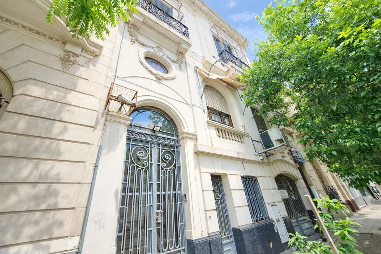 Casa de 8 ambientes en venta en Barracas, Doctor Enrique Finochietto 800, foto 2