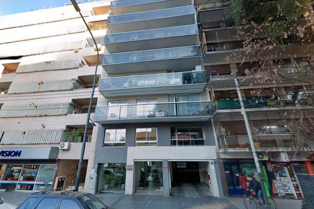 VENTA COCHERA CUBIERTA CABALLITO