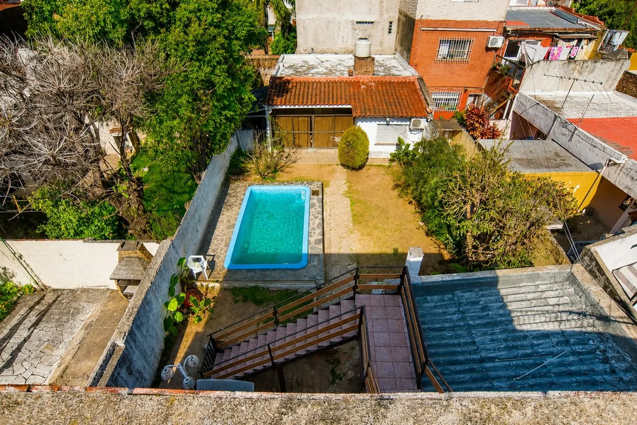 Casa de 9 ambientes en venta en El Palomar, Doidamia Palacios 800, foto 4