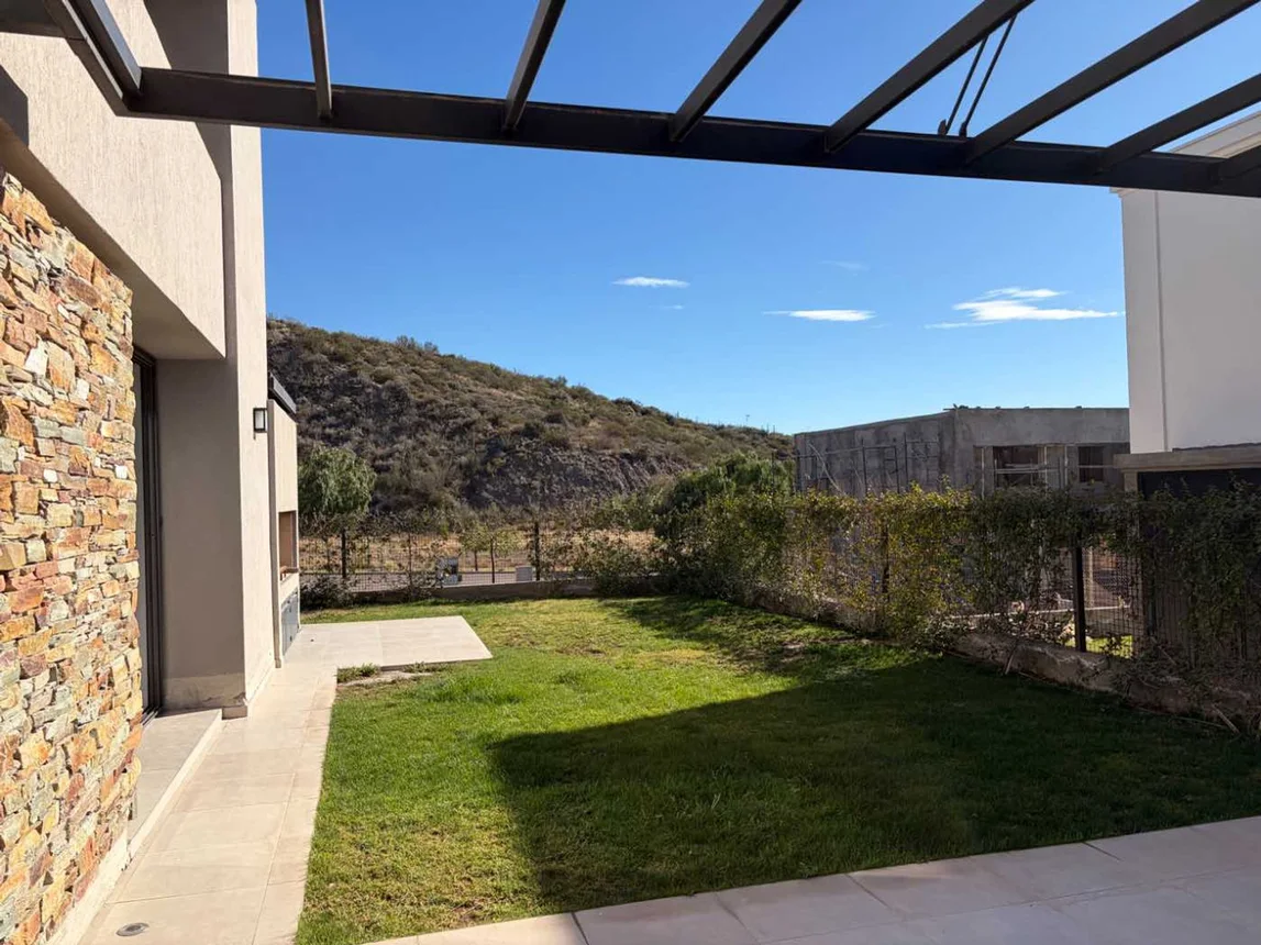 Casa en venta b° dalvian 3 dormitorios, foto 5