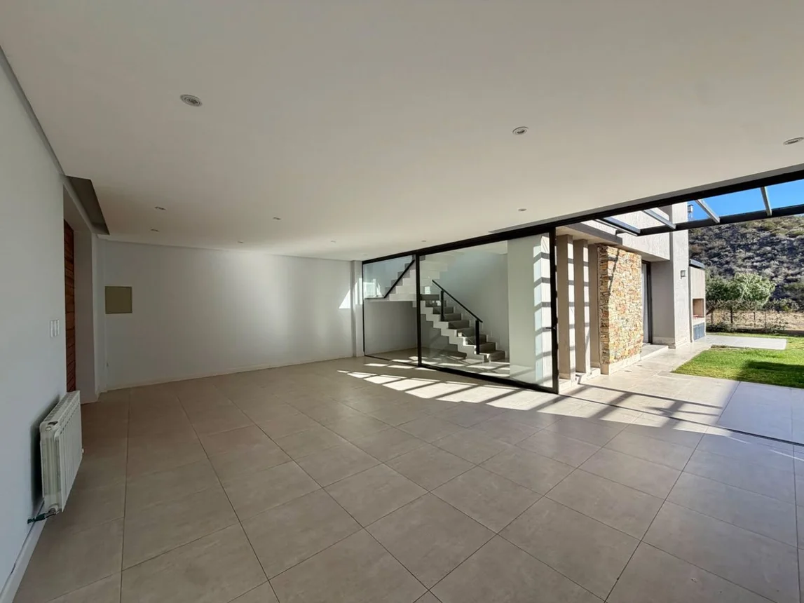 Casa en venta b° dalvian 3 dormitorios, foto 3