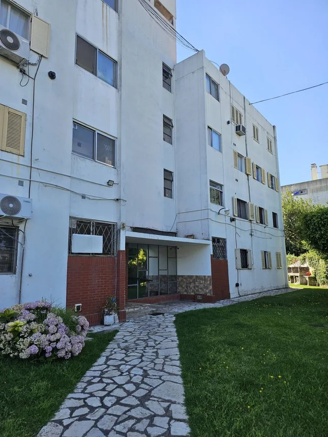 Departamento de 3 ambientes en venta en Bernal Oeste, Formosa 1300, foto 2