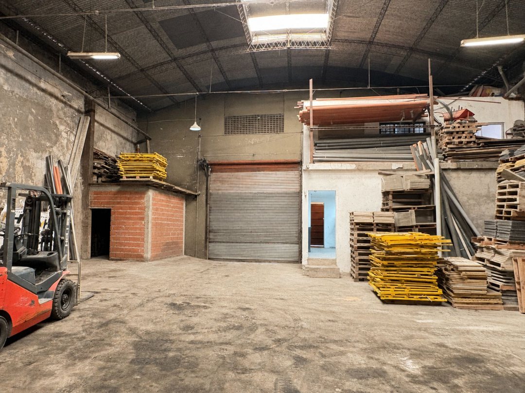 VENTA GALPON / DEPOSITO, MIXTURA 3 EN LA BOCA