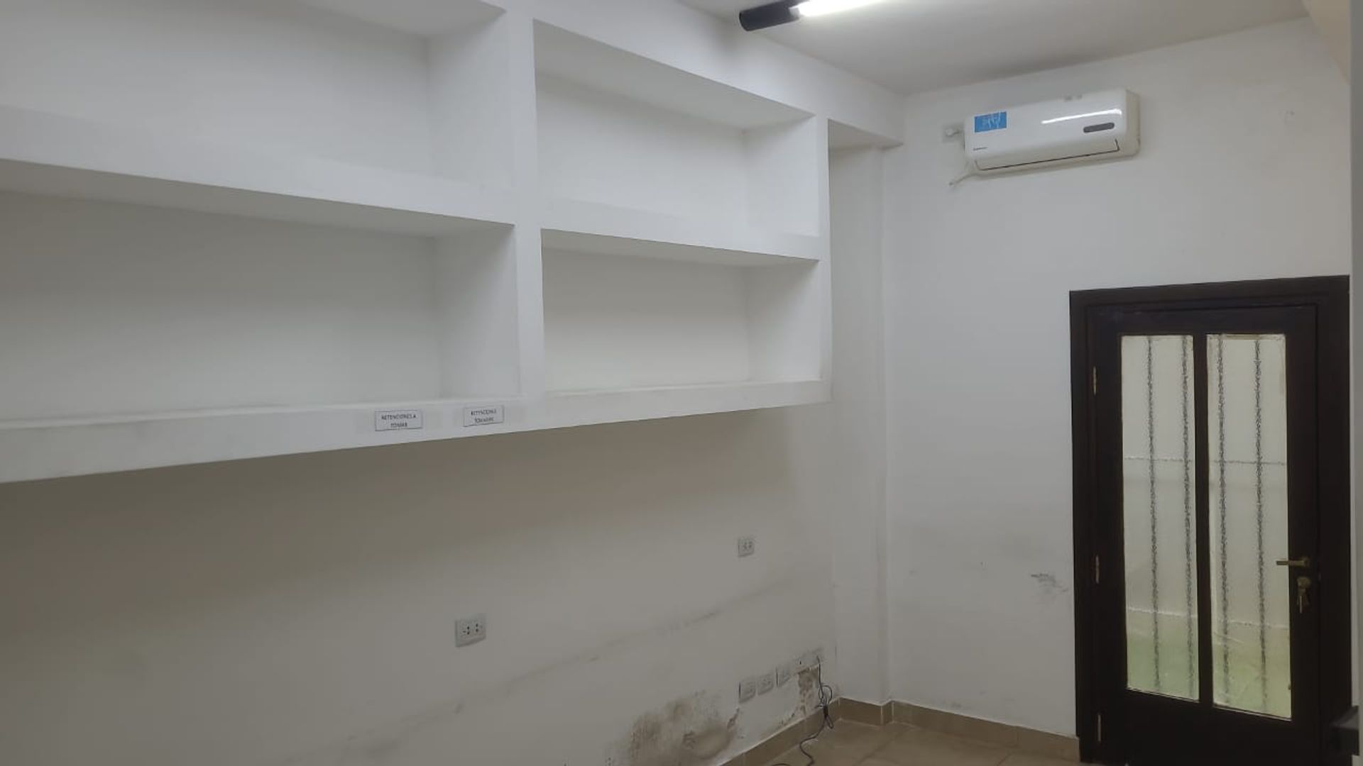 OFICINAS EN ALQUILER EN PLANTA BAJA MACROCENTRO - foto 6
