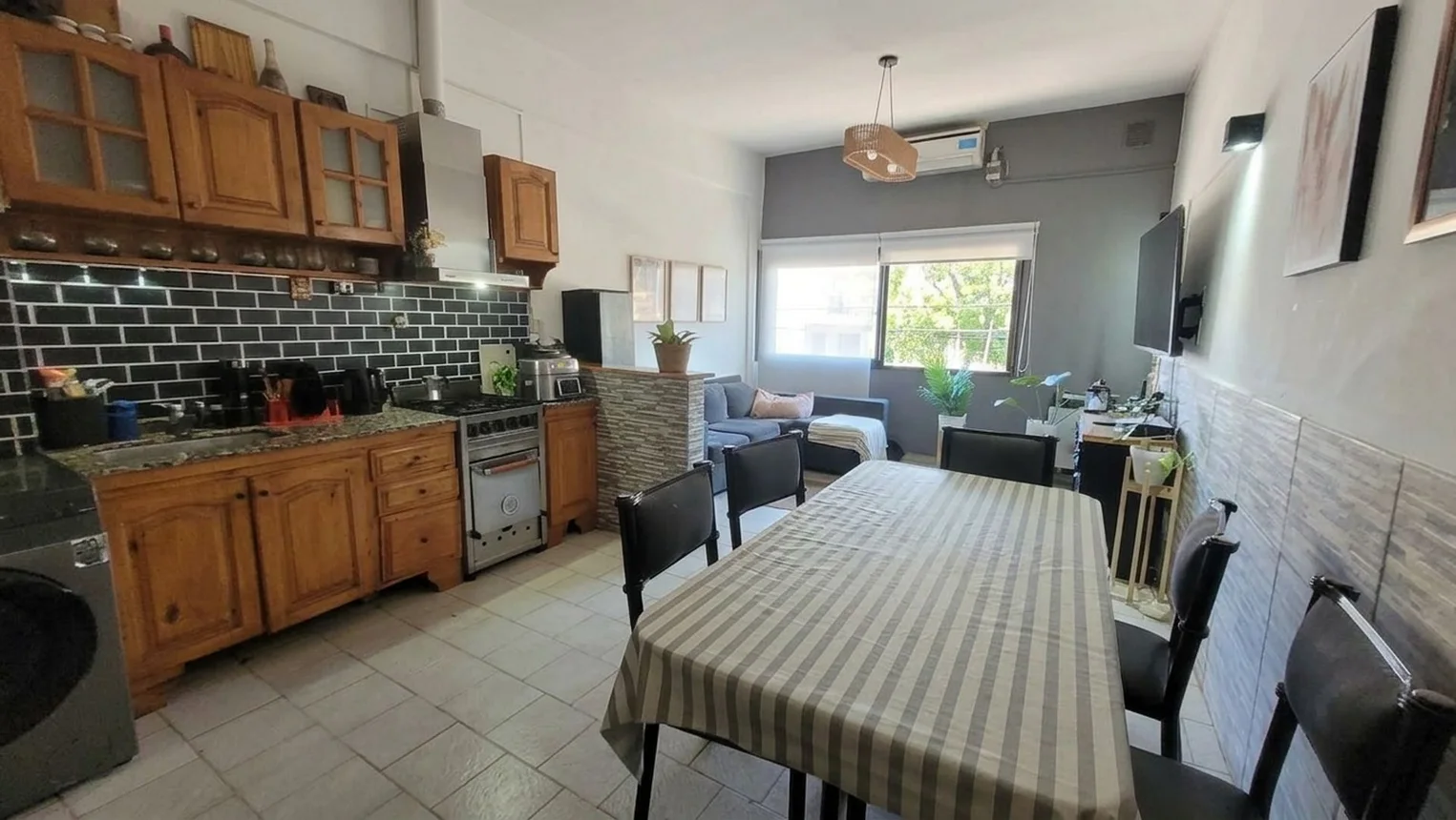 PH de 3 ambientes en venta en Liniers, Timoteo Gordillo 0