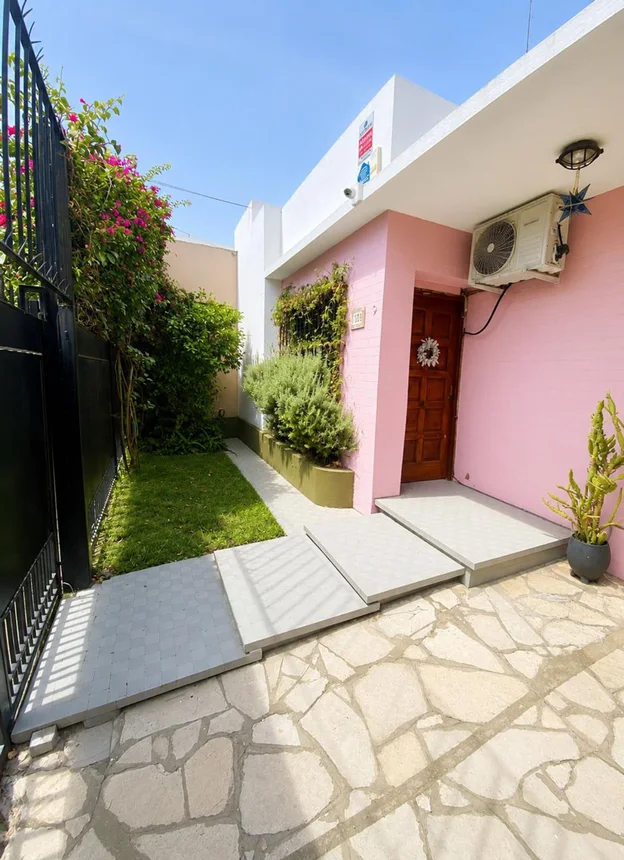 Casa en venta en Lomas de Zamora, foto 2