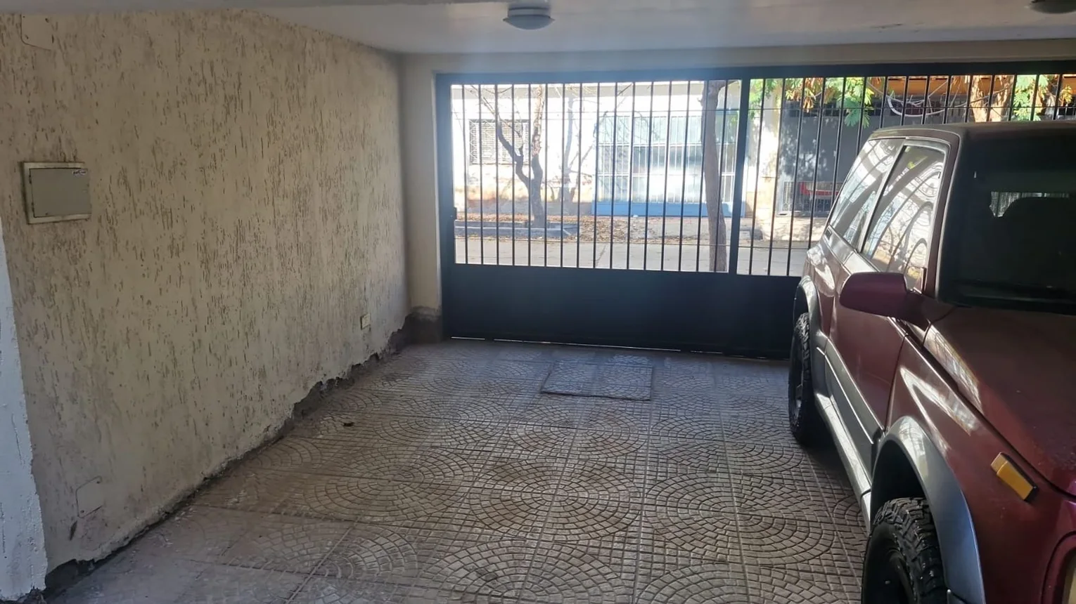 Departamento de 3 ambientes en alquiler en Mendoza, Las Azucenas 100, foto 2