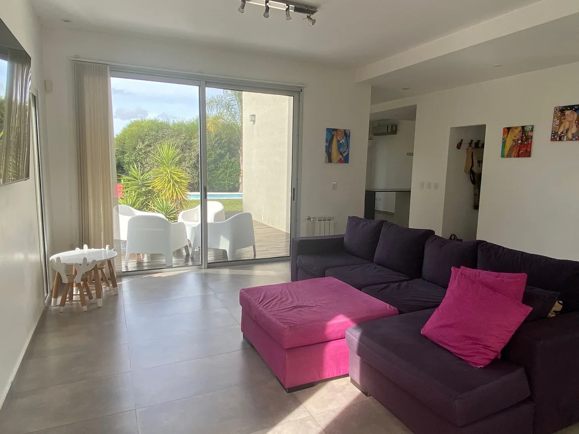 Casa en venta en Pilar, foto 3