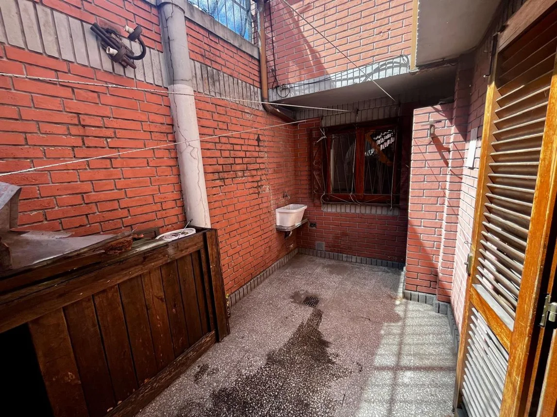 Casa dúplex de 4 ambientes en venta en Sarandí, Coronel Dorrego 2800, foto 3