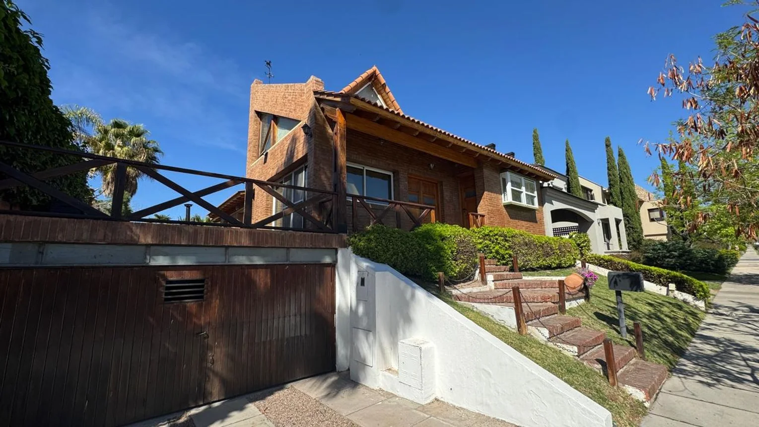 Casa en venta en Godoy Cruz