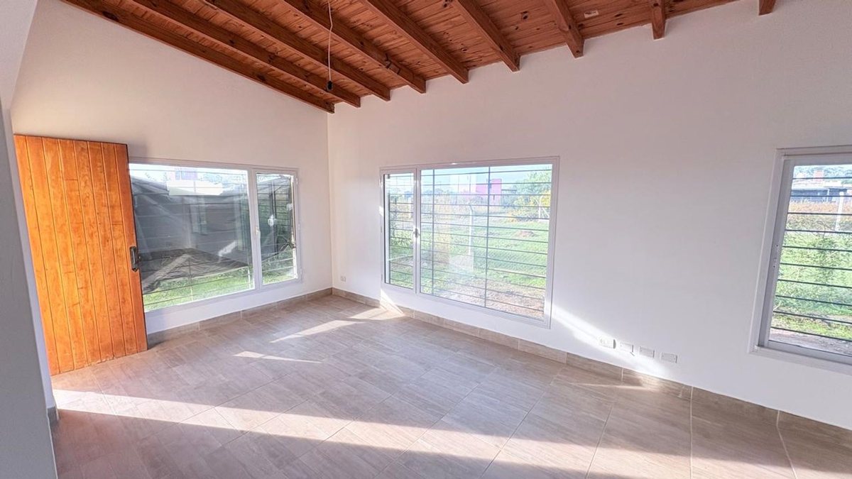 CASA 2 DORMITORIOS VENTA MOLLAR 3 CERRILLOS SALTA - foto 6