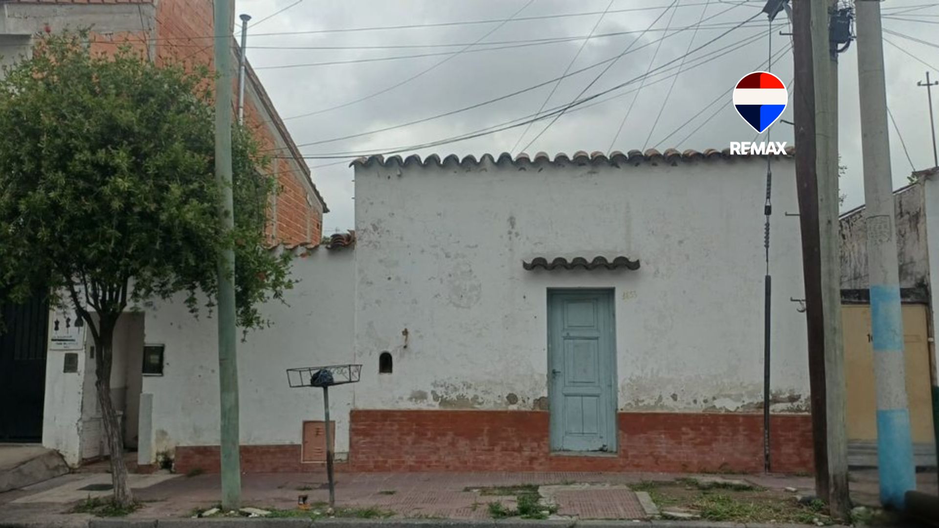 CASA EN VENTA A REFACCIONAR MACROCENTRO INVERSION - foto 1