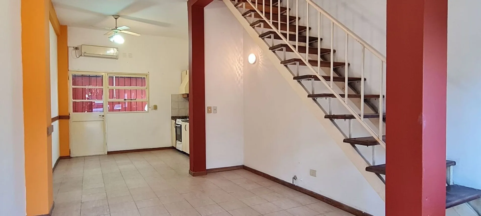 PH de 3 ambientes en venta en Caseros, General Gregorio Aráoz de Lamadrid 3000