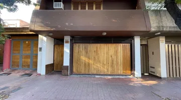 REMAX VENDE EXCELENTE CASA PEGADO BOMBAL SUR MZA