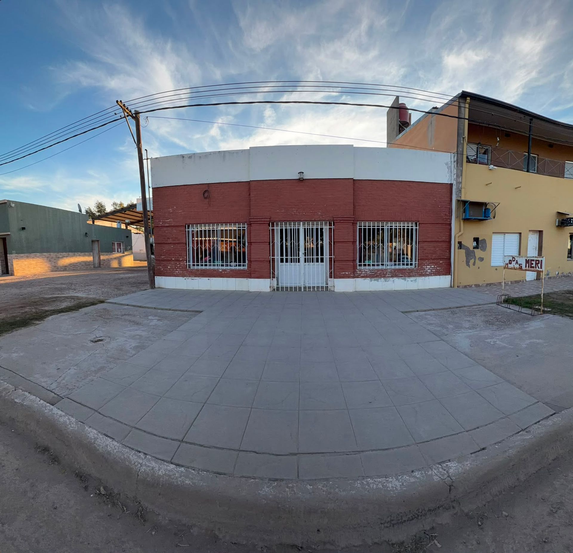 Se vende local comercial excelente ubicacion
