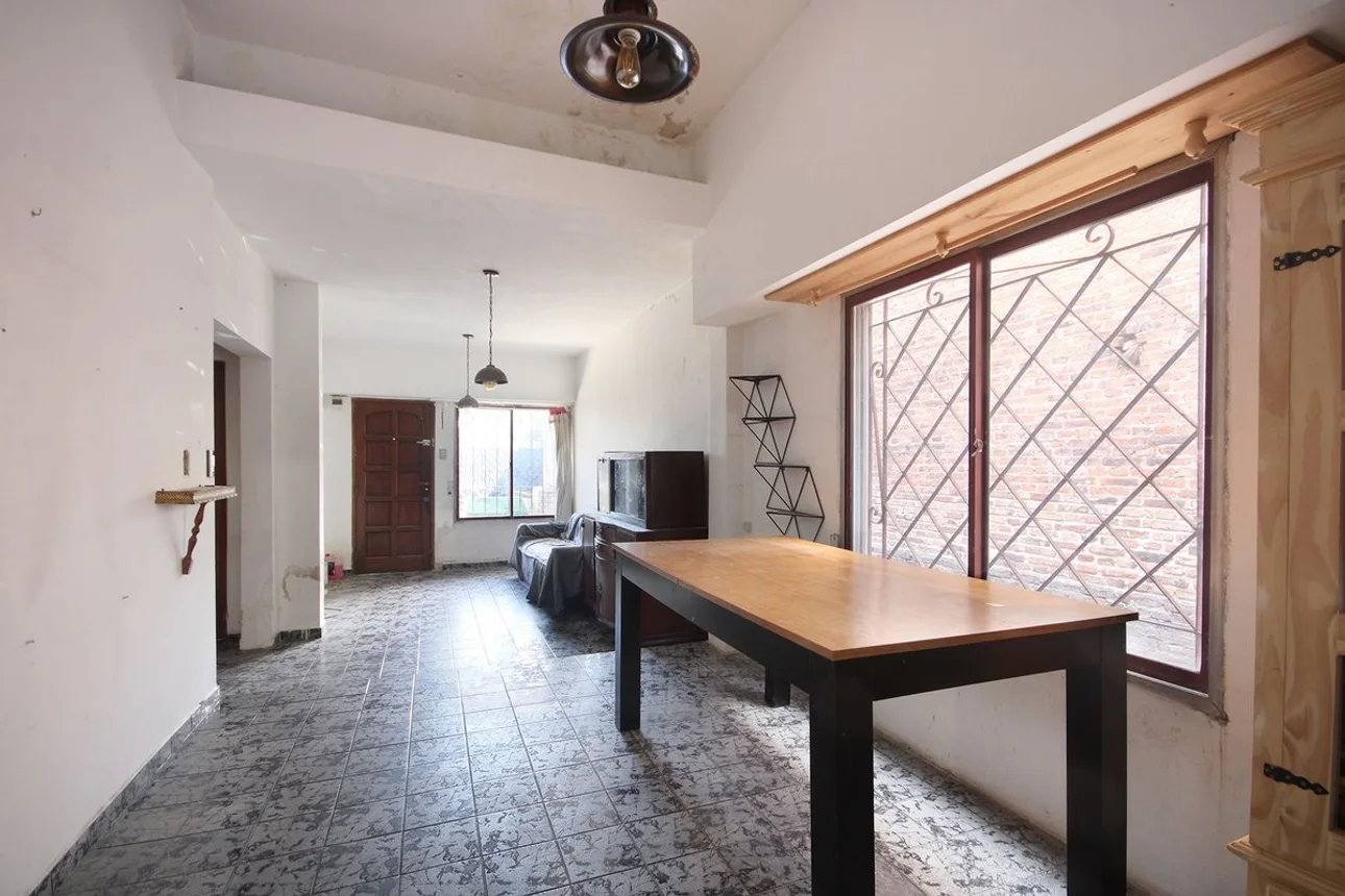 Casa de 3 ambientes en venta en Temperley, Boulevard Armesti 3100, foto 3