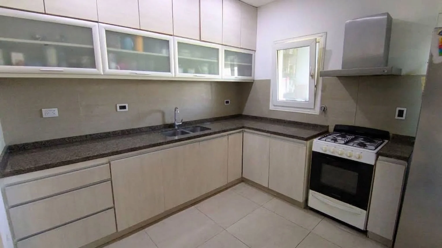 Casa en venta en Pilar, foto 3
