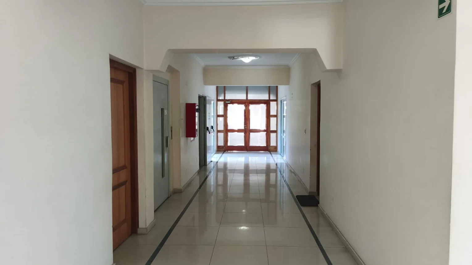 Departamento de 3 ambientes en venta en Luján de Cuyo, Balcarce 100, foto 2