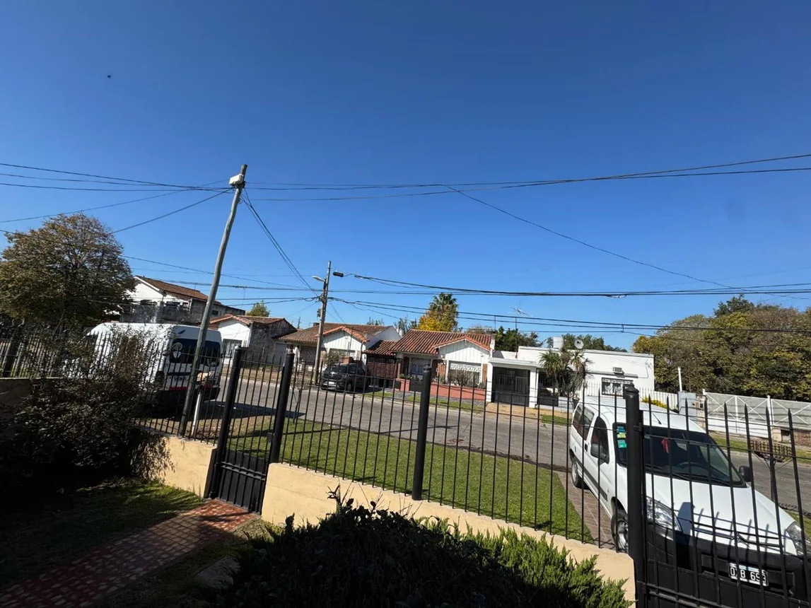 Casa en venta en Llavallol, foto 5