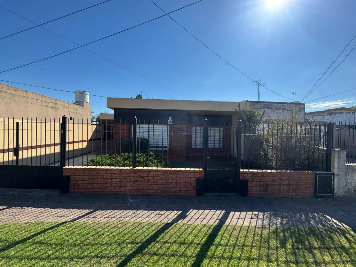 Casa en venta en Llavallol