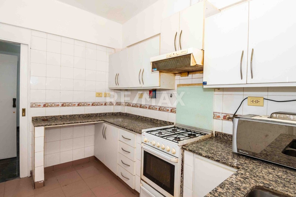 CASA EN ALQUILER ESTUDIO COCHERA TRES CERRITOS - foto 10