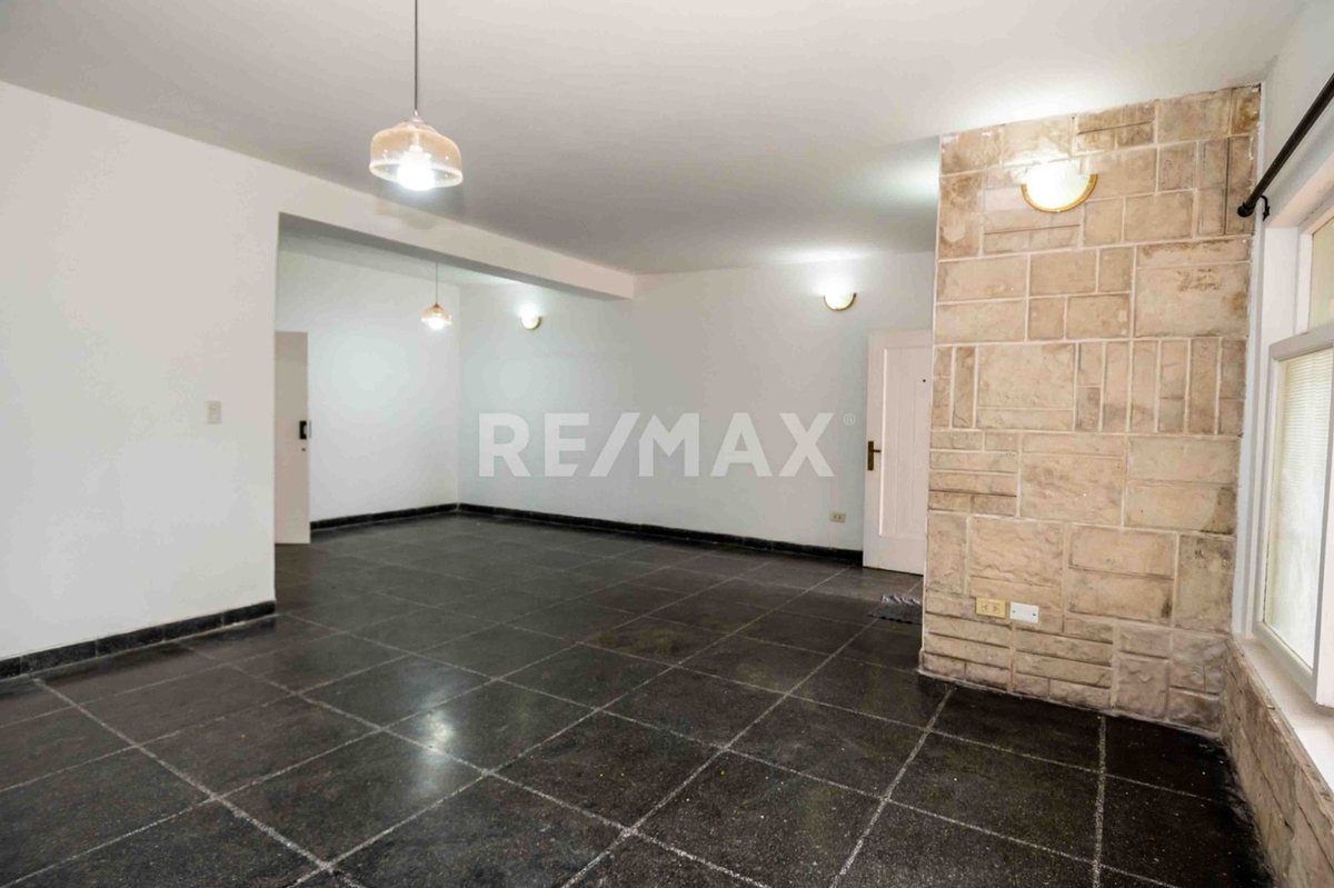 CASA EN ALQUILER ESTUDIO COCHERA TRES CERRITOS - foto 5