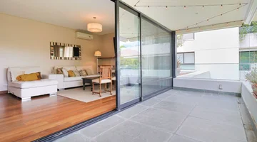 VENTA APARTAMENTO EDIFICIO CATEGORIA CARRASCO SUR