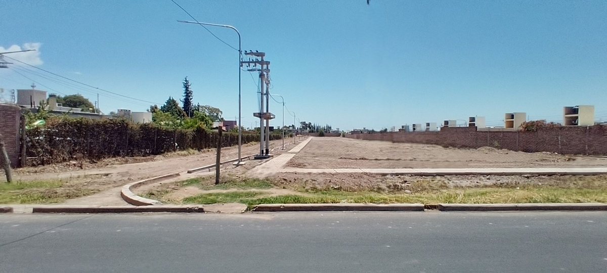 Terreno en Paso de los Andes S/n, 9 de Julio y Calle Publica Nº1 0