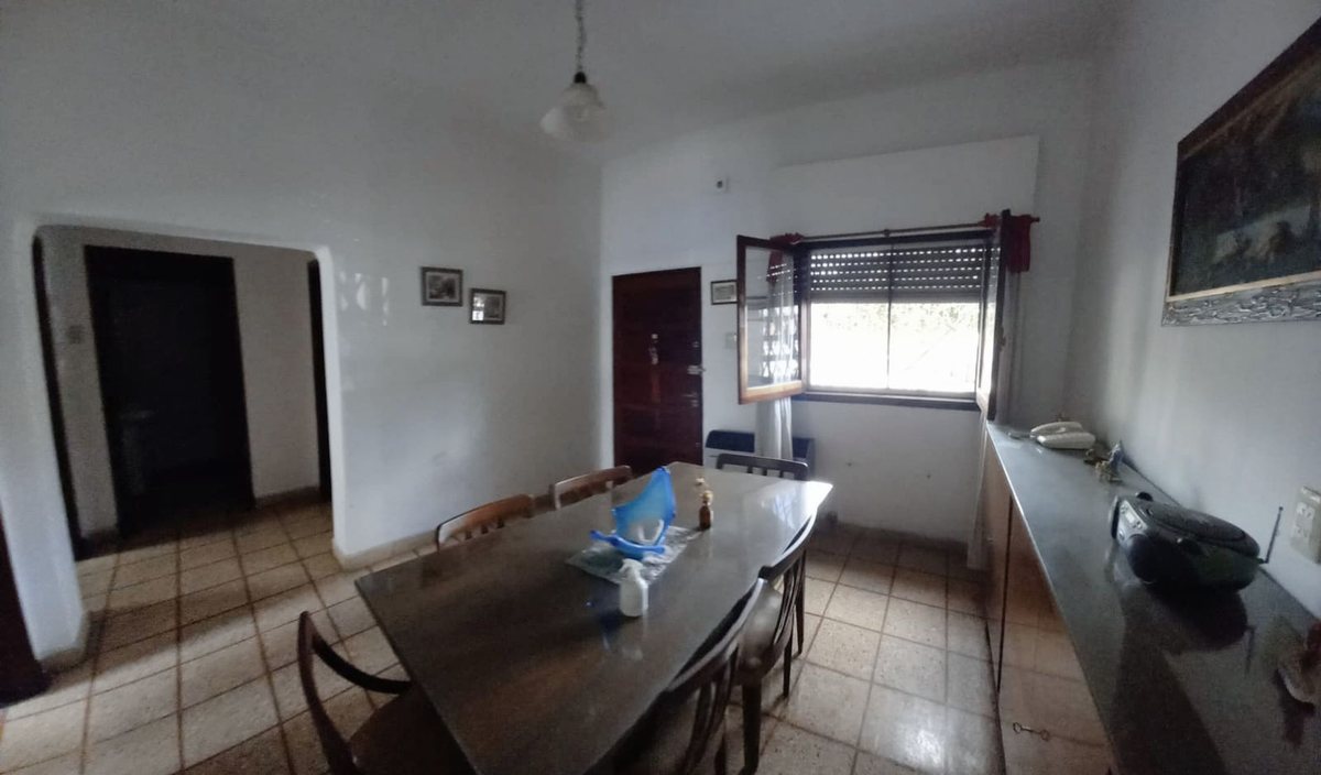 Foto 4 — VENTA CASA MULTIFAMILIAR CON PATIO, SAN JUSTO