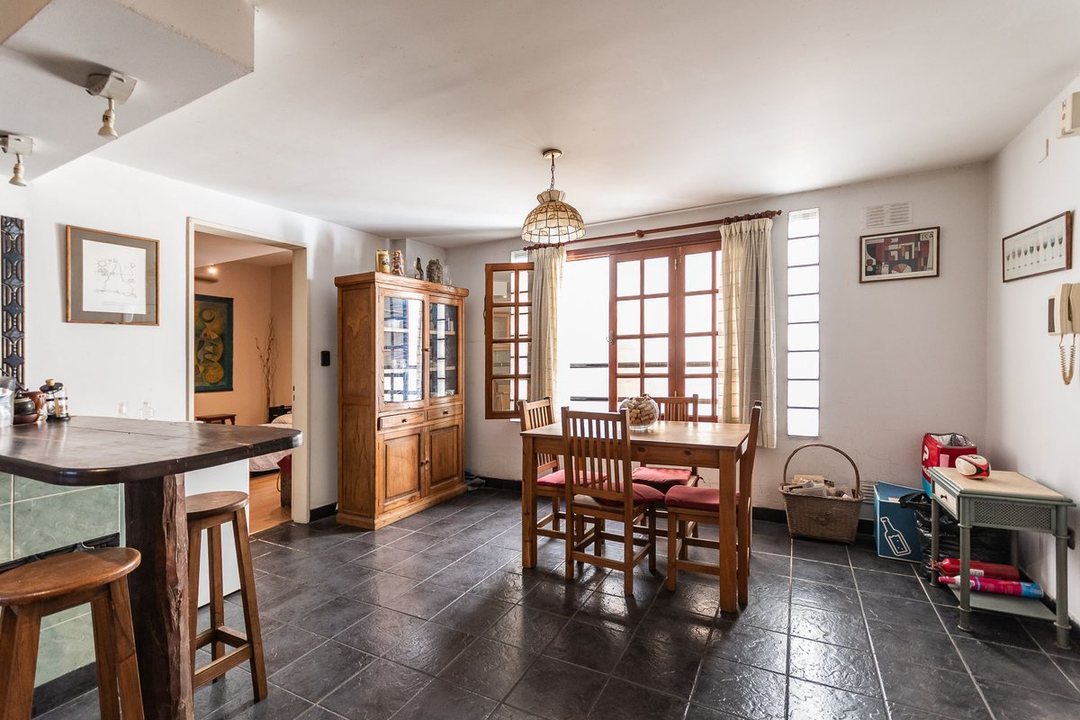 ALQUILER PH 4 AMB, MAS OFICINA, TERRAZA, SIN EXP.
