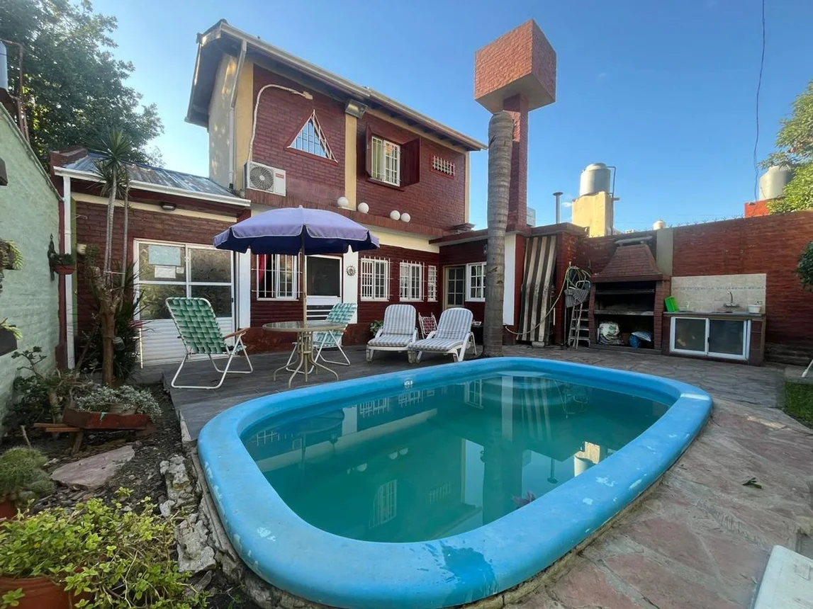 Casa en venta en Ezeiza, foto 2