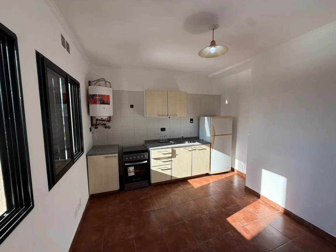 Departamento de 3 ambientes en alquiler en Santa Fe, Calchines 1700, foto 2