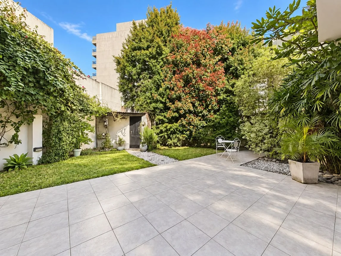 Casa en venta en Quilmes, foto 3